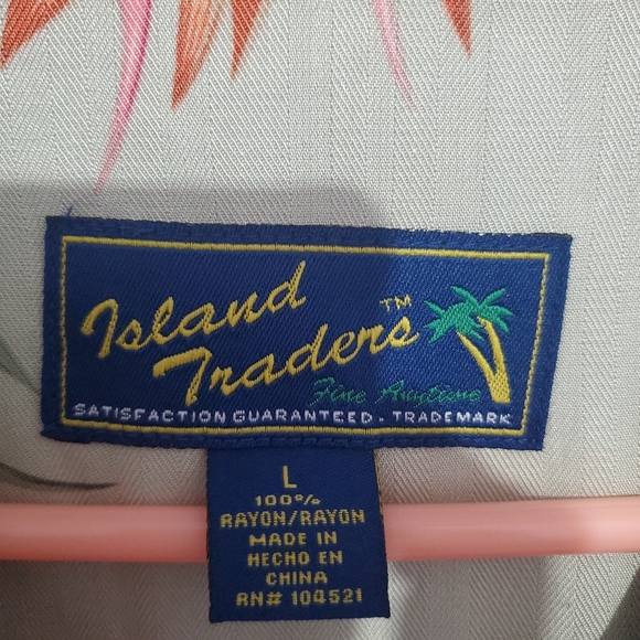 Island Traders Green Floral Tropical Women's Short Sleeve Button Blouse Size L - Picture 11 of 11